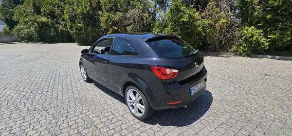 SEAT Ibiza 2008 - 5450 EUR, 194000 km - AUTO.MOTO.pt - 194000km - foto 5 de 15