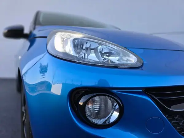 Opel Adam 2019 - 10900 EUR, 38000 km - AUTO.MOTO.pt - 38000km - foto 12 de 36