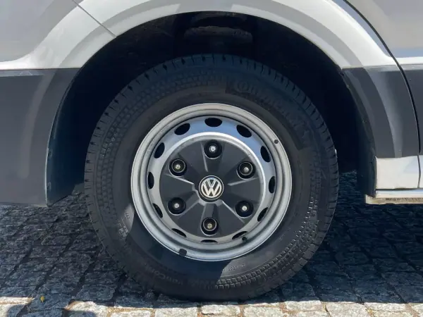 VW 2022 - 33450 EUR, 144000 km - AUTO.MOTO.pt - 144000km - foto 15 de 41