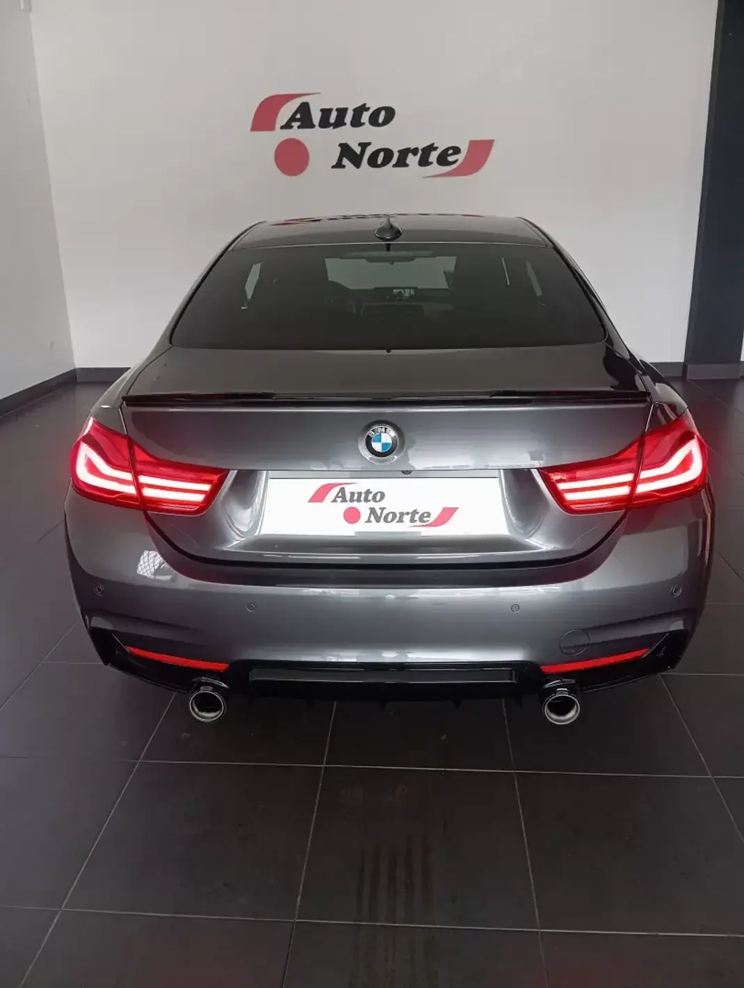 BMW 420 2017 - 25500 EUR, 149000 km - AUTO.MOTO.pt - 149000km - foto 9 de 27
