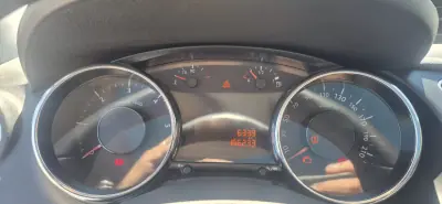 Peugeot 3008 2014 - 10950 EUR, 166000 km - 166000km - foto 11 de 24