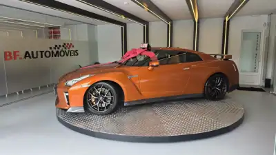 Nissan GT-R 2017 - 145000 EUR, 54312 km - AUTO.MOTO.pt - 54312km - foto 14 de 57