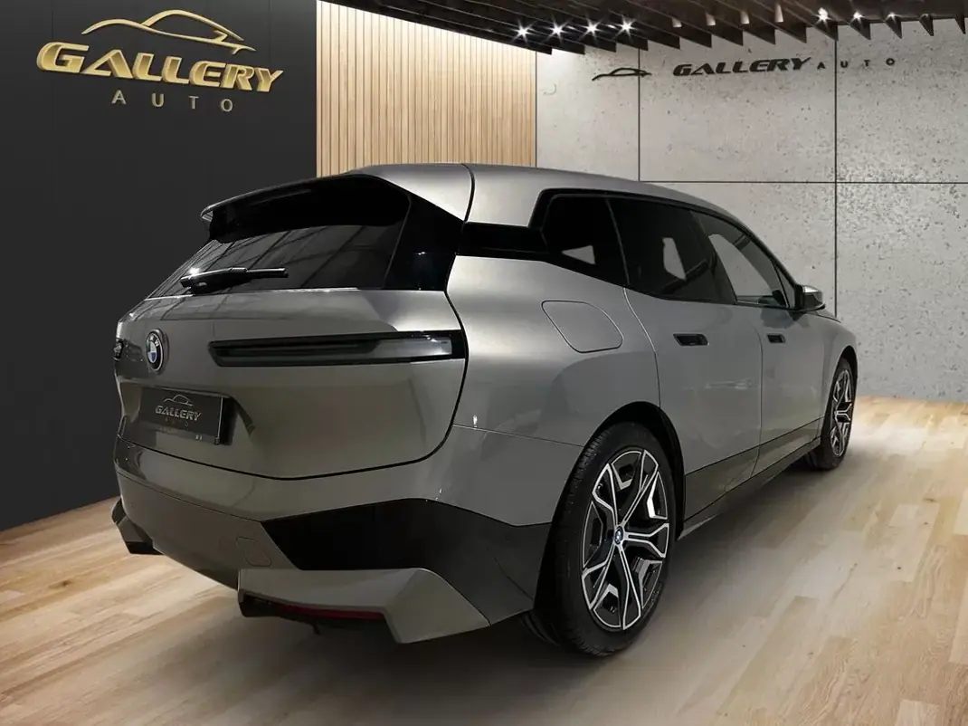 BMW iX 2023 - 53800 EUR, 42000 km - AUTO.MOTO.pt - 42000km - foto 3 de 20