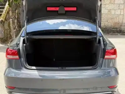 Audi A3 Limousine 2017 - 16990 EUR, 203000 km - AUTO.MOTO.pt - 203000km - foto 4 de 21