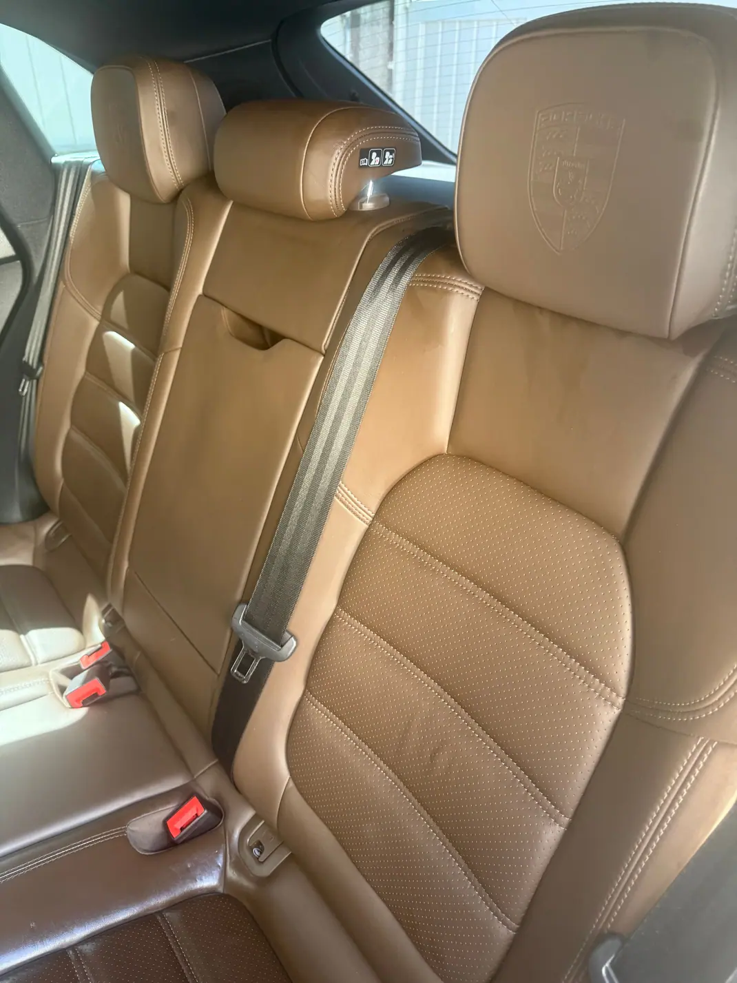 Porsche Macan 2015 - 39500 EUR, 156000 km - 156000km - foto 5 de 7