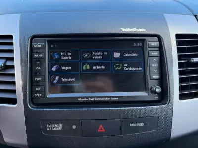 Mitsubishi Outlander 2012 - 12900 EUR, 176000 km - AUTO.MOTO.pt - 176000km - foto 11 de 18
