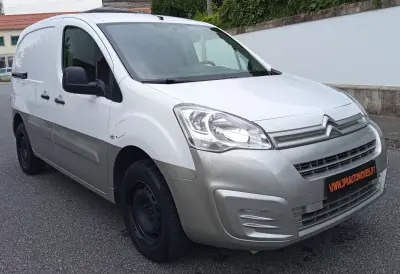 Citroën e-Berlingo 2020 - 8990 EUR, 22300 km - AUTO.MOTO.pt - 22300km - foto 3 de 14