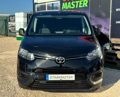 Toyota Proace 2023 - 15750 EUR, 51075 km - AUTO.MOTO.pt - 51075km - foto 2 de 17