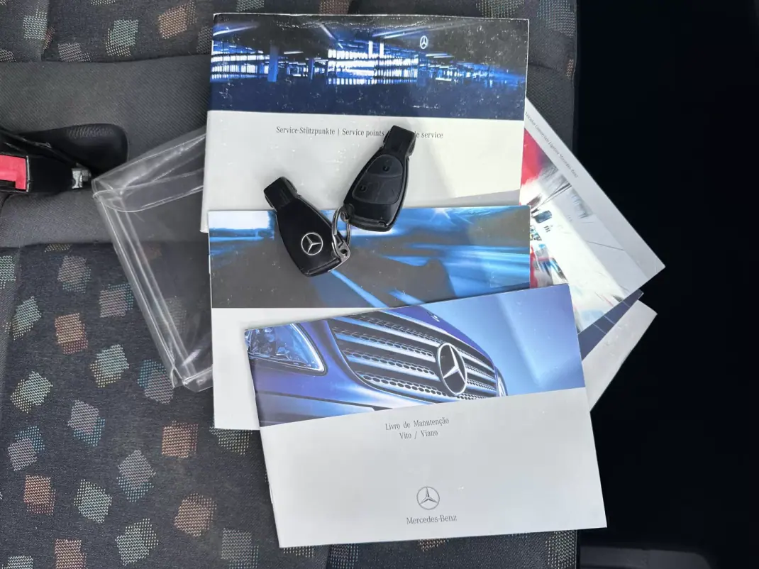 Mercedes-Benz VITO 111 CDI -LONGA 2005 - 6250 EUR, 400000 km - AUTO.MOTO.pt - 400000km - foto 25 de 25