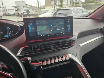 Peugeot 3008 2022 - 20999 EUR, 112000 km - AUTO.MOTO.pt - 112000km - foto 12 de 19