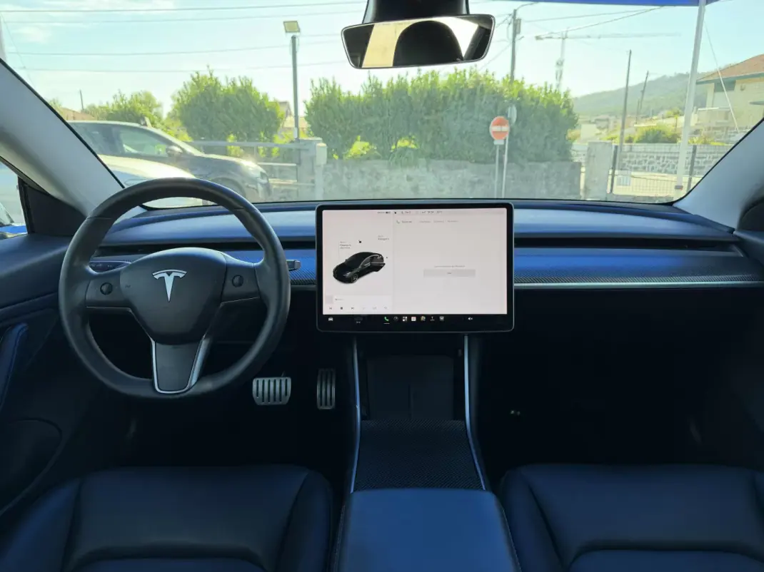 Tesla Model 3 2020 - 29500 EUR, 89581 km - 89581km - foto 26 de 48
