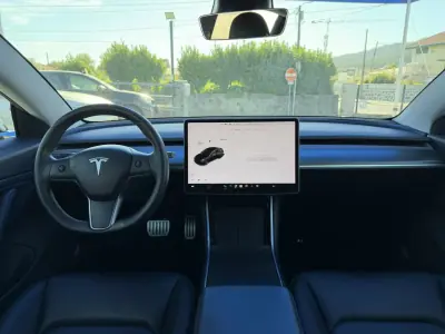 Tesla Model 3 2020 - 29500 EUR, 89581 km - 89581km - foto 26 de 48