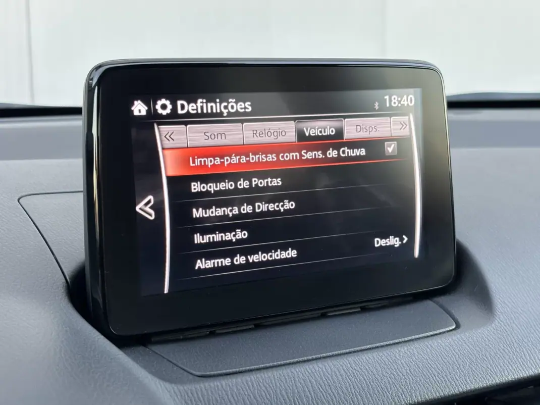 Mazda 2 2019 - 13900 EUR, 81000 km - AUTO.MOTO.pt - 81000km - foto 29 de 35