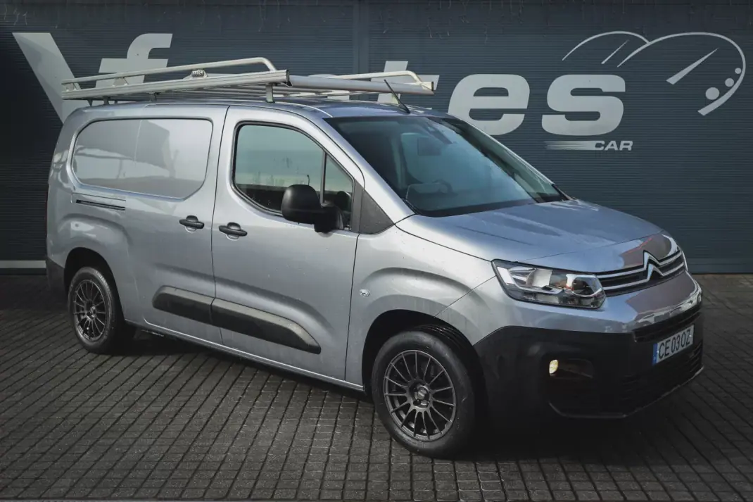 Citroën 2019 - 19880 EUR, 83120 km - AUTO.MOTO.pt - 83120km - foto 7 de 28