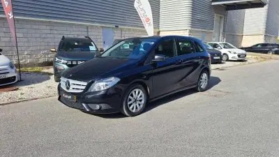 Mercedes-Benz B 180 2014 - 13890 EUR, 141469 km - AUTO.MOTO.pt - 141469km - foto 9 de 43