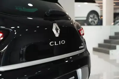 Renault Clio 2019 - 13950 EUR, 33271 km - 33271km - foto 17 de 59