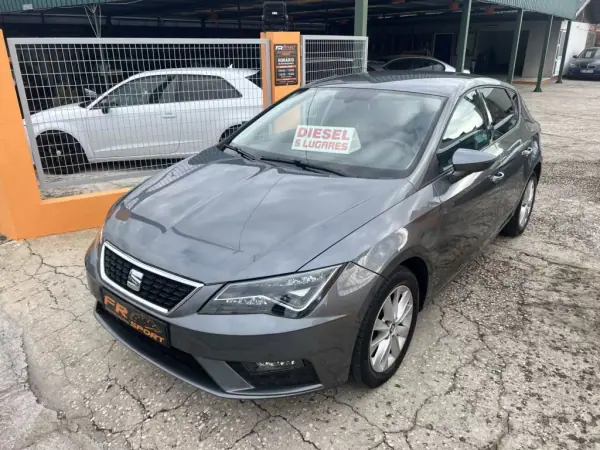 SEAT Leon 2017 - 13450 EUR, 149577 km - AUTO.MOTO.pt - 149577km - foto 3 de 26