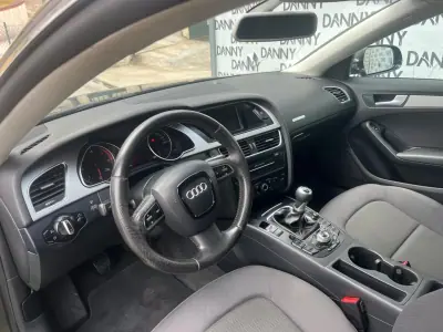Audi A5 Sportback 2011 - 13990 EUR, 223000 km - AUTO.MOTO.pt - 223000km - foto 12 de 12