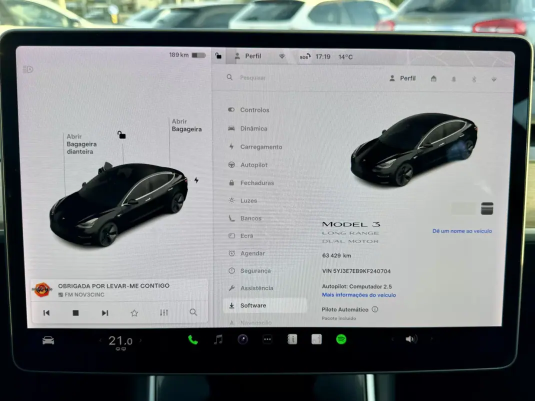 Tesla Model 3 2019 - 25999 EUR, 60000 km - AUTO.MOTO.pt - 60000km - foto 8 de 24