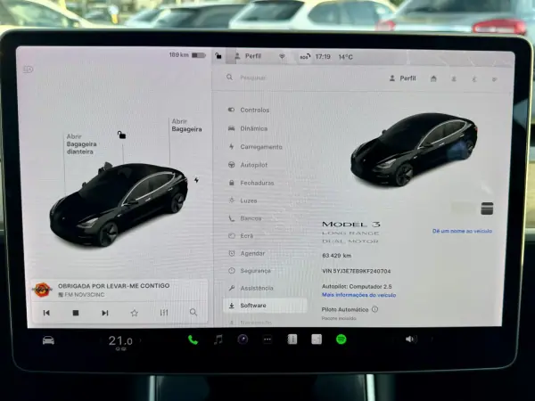 Tesla Model 3 2019 - 25999 EUR, 60000 km - AUTO.MOTO.pt - 60000km - foto 8 de 24