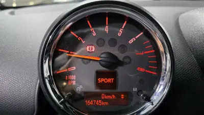 MINI Countryman 2014 - 11990 EUR, 164000 km - AUTO.MOTO.pt - 164000km - foto 13 de 45