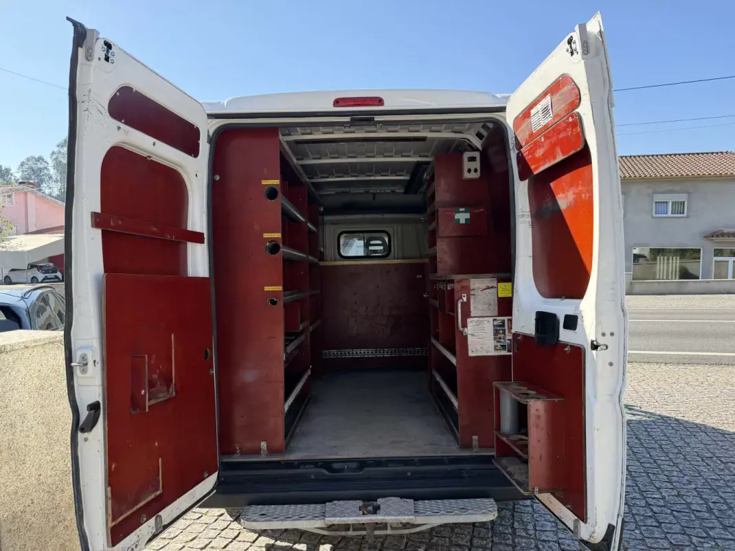 Citroën 2018 - 17500 EUR, 136874 km - AUTO.MOTO.pt - 136874km - foto 12 de 12