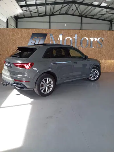 Audi Q3 Sportback 2020 - 35900 EUR, 129341 km - AUTO.MOTO.pt - 129341km - foto 7 de 23