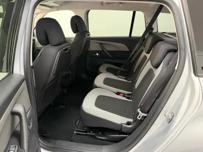 Citroën C4 Grand Picasso 2015 - 12990 EUR, 114000 km - AUTO.MOTO.pt - 114000km - foto 10 de 20