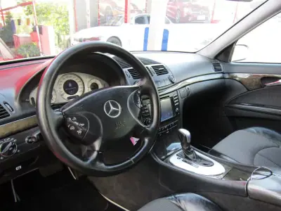 Mercedes-Benz E 270 2003 - 9949 EUR, 259100 km - 259100km - foto 9 de 19