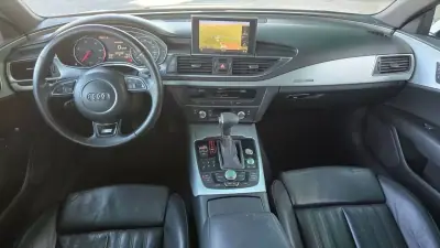 Audi A7 Sportback 2013 - 19800 EUR, 232000 km - AUTO.MOTO.pt - 232000km - foto 9 de 20