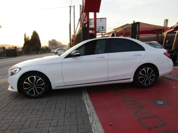 Mercedes-Benz C 200 Bluetec Avantgarde 2015 Diesel