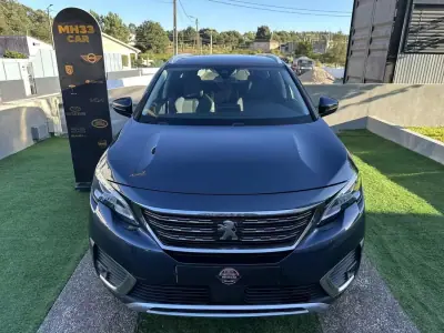 Peugeot 5008 2018 - 14900 EUR, 220000 km - AUTO.MOTO.pt - 220000km - foto 5 de 60