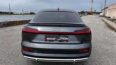 Audi e-tron Sportback 2020 - 35000 EUR, 58000 km - AUTO.MOTO.pt - 58000km - foto 7 de 19