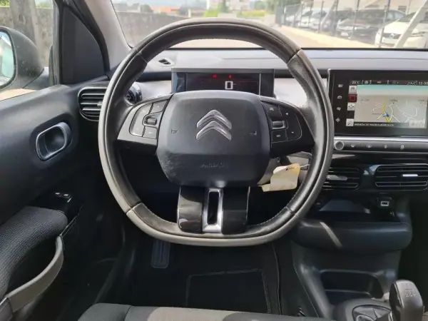 Citroën C4 Cactus 2016 - 11990 EUR, 108000 km - AUTO.MOTO.pt - 108000km - foto 13 de 29