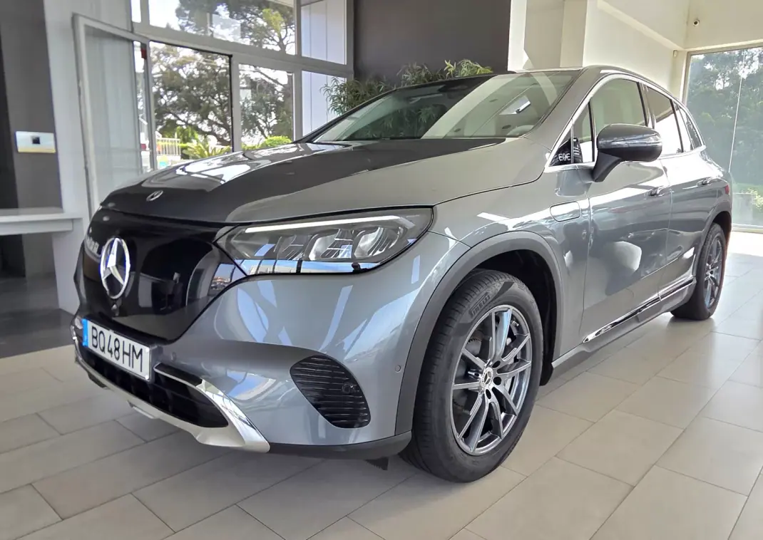 Mercedes-Benz EQE 2025 - 58990 EUR, 8906 km - AUTO.MOTO.pt - 8906km - foto 1 de 46