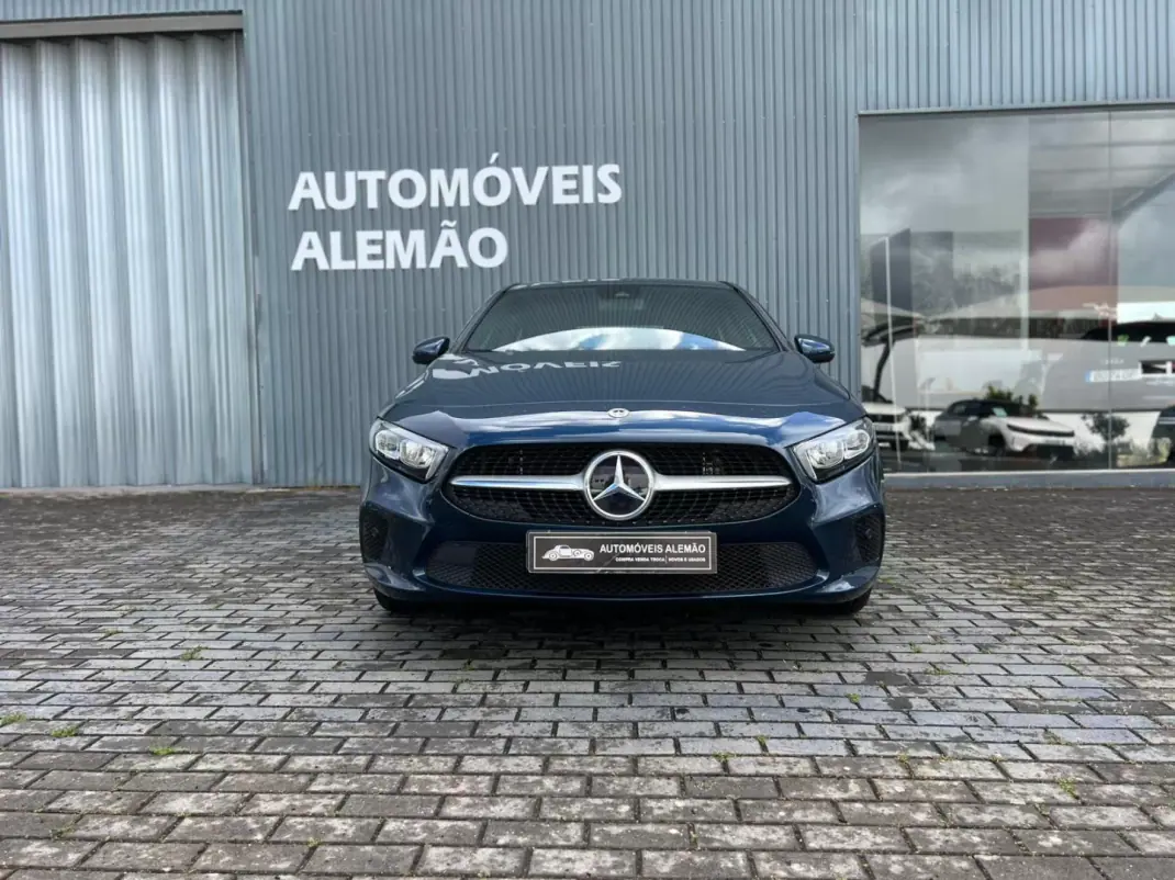 Mercedes-Benz A 250e 2022 - 28750 EUR, 42690 km - AUTO.MOTO.pt - 42690km - foto 2 de 20