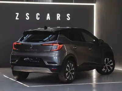 Renault Captur 2023 - 15990 EUR, 48583 km - AUTO.MOTO.pt - 48583km - foto 6 de 20