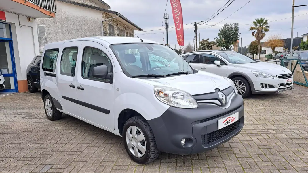 Renault TRAFIC L2H1 125CV 2019 - 19900 EUR, 106110 km - AUTO.MOTO.pt - 106110km - foto 1 de 24