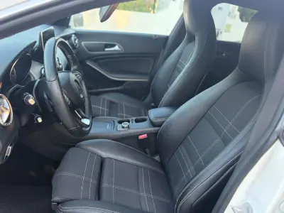 Mercedes-Benz CLA 180 2015 - 16999 EUR, 160000 km - AUTO.MOTO.pt - 160000km - foto 12 de 16