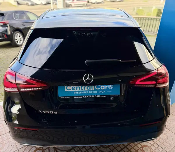Mercedes-Benz A 180 2019 - 27950 EUR, 79000 km - AUTO.MOTO.pt - 79000km - foto 10 de 32