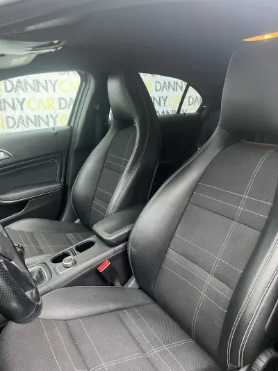 Mercedes-Benz 180 2014 - 13990 EUR, 178000 km - AUTO.MOTO.pt - 178000km - foto 8 de 11