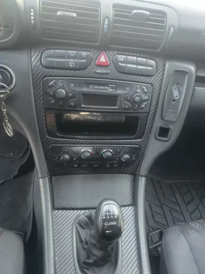 Mercedes-Benz C 220 2001 - 2750 EUR, 350000 km - 350000km - foto 8 de 16