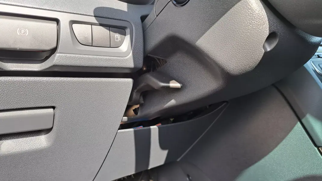 Peugeot 508 RXH 2012 - 8900 EUR, 236877 km - AUTO.MOTO.pt - 236877km - foto 26 de 33