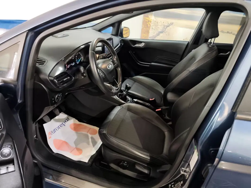 Ford Fiesta 2019 - 12800 EUR, 78000 km - 78000km - foto 11 de 22