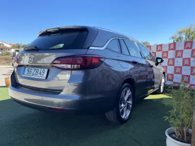 Opel Astra Sports Tourer 2019 — foto 3 de 22