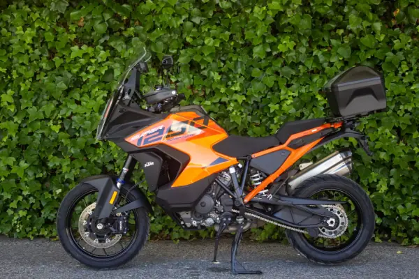 KTM 1290 Super Adventure 2023 - 17990 EUR, 16000 km - AUTO.MOTO.pt - 16000km - foto 3 de 11