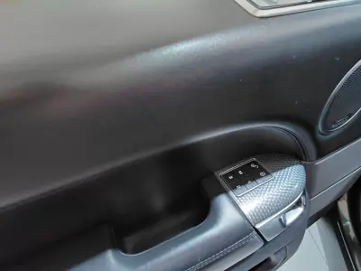 Land Rover Range Rover Sport 2019 - 57900 EUR, 128000 km - AUTO.MOTO.pt - 128000km - foto 15 de 34