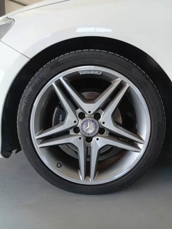 Mercedes-Benz A 180 2015 - 18900 EUR, 111400 km - AUTO.MOTO.pt - 111400km - foto 19 de 22