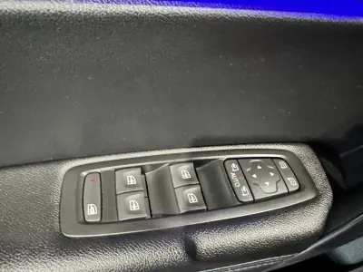 Renault Mégane Sport Tourer 2017 - 13900 EUR, 196500 km - 196500km - foto 37 de 51