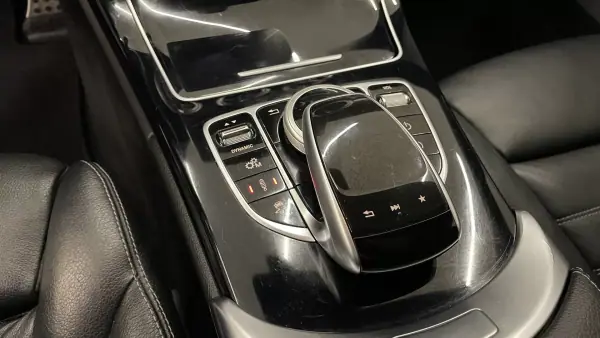 Mercedes-Benz C 43 AMG 2016 - 39990 EUR, 128967 km - AUTO.MOTO.pt - 128967km - foto 49 de 55